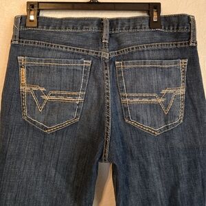 Men's CINCH IAN Denim Jeans 33x38 With Very Popular Pocket Stitching
